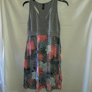 Ambrielle nightgown, size L